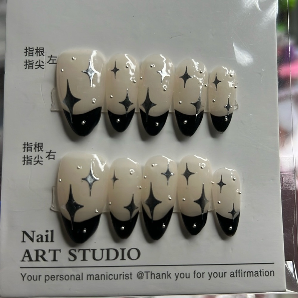 Elegant Nail Art Set 16pcs